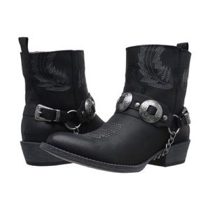 Matisse Black Western Booties